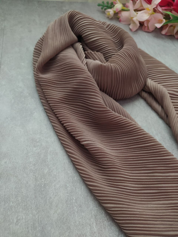 شال پلیسه ریز منگوله دار زنانه