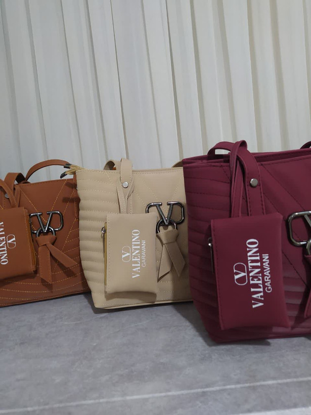 کیف زنانه دوشی جنس نانسی جادار،زیبا و شیک